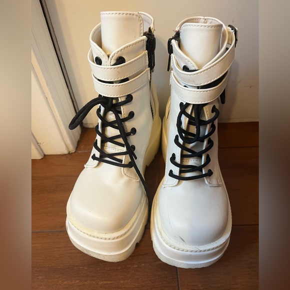 Demonic Shaker 52 Ankle Boots - Picture 7 of 10